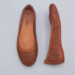Pikolinos Leather Lasercut Flats Sz 10